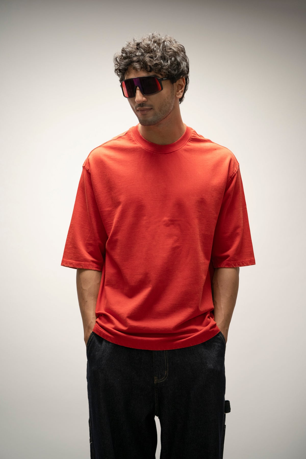 PLAIN TEE