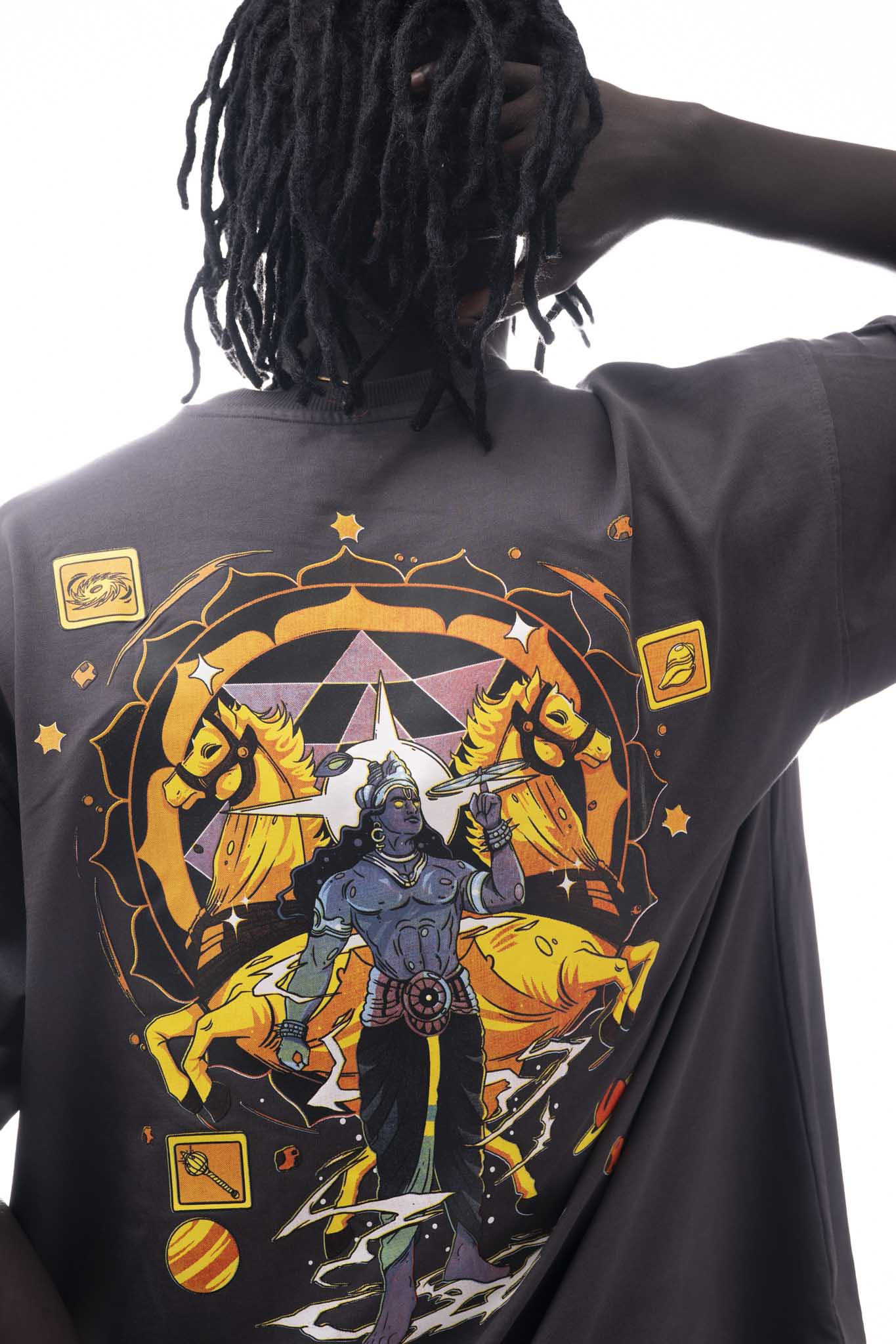 OVER SIZE  GRAY T SHIRT  WITH KRISHNA PRINT ON IT